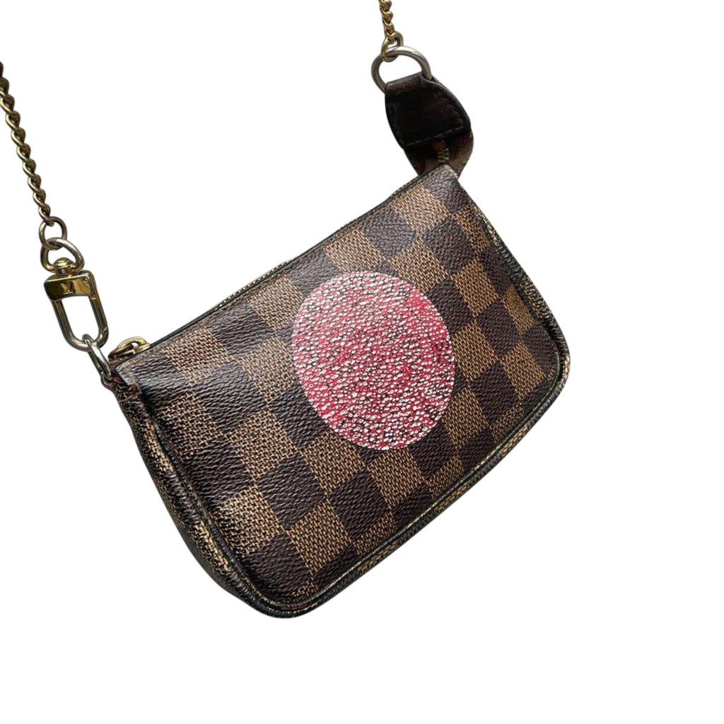 LOUIS VUITTON Damier Ebene Mini Pochette Accesoires