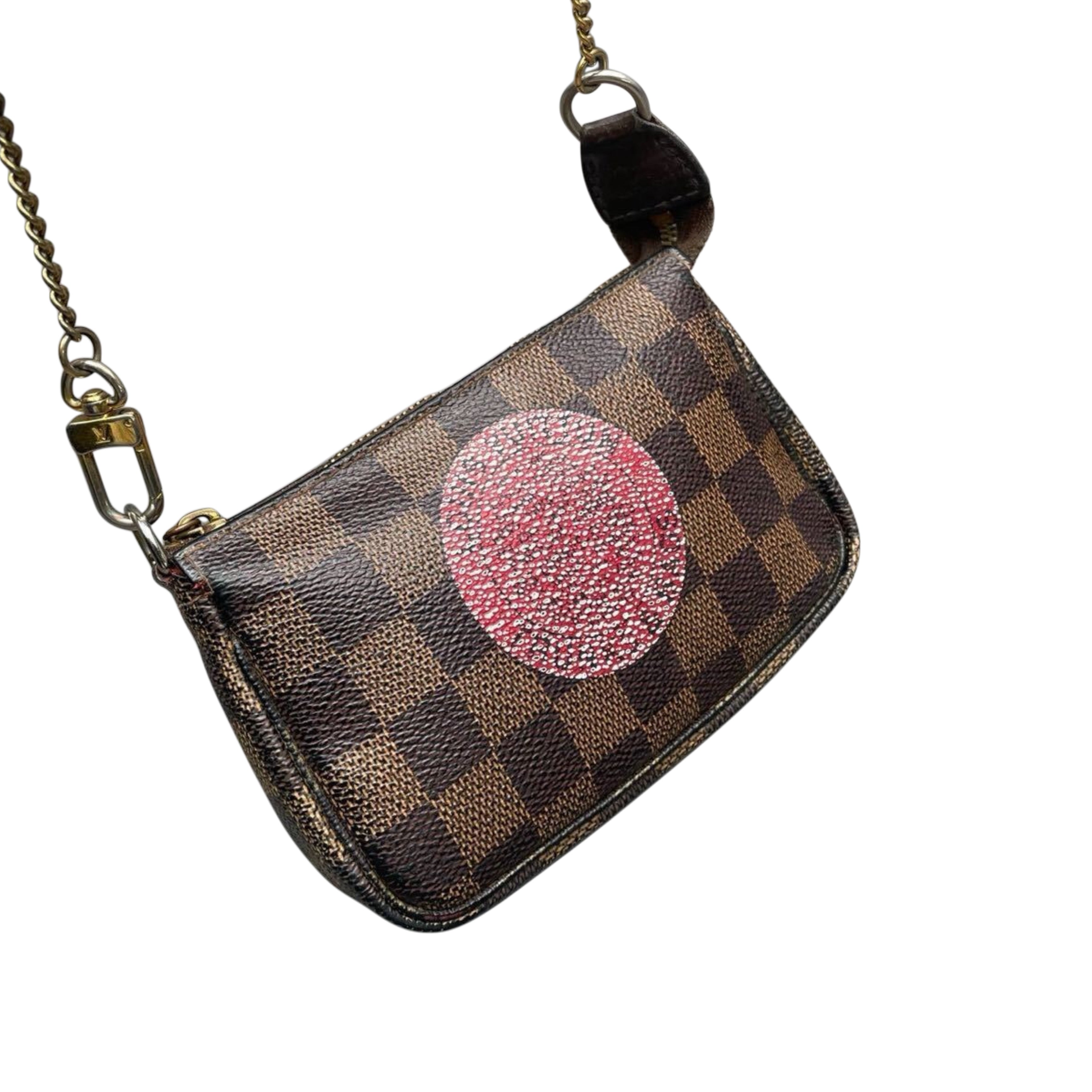 LOUIS VUITTON Damier Ebene Mini Pochette Accesoires
