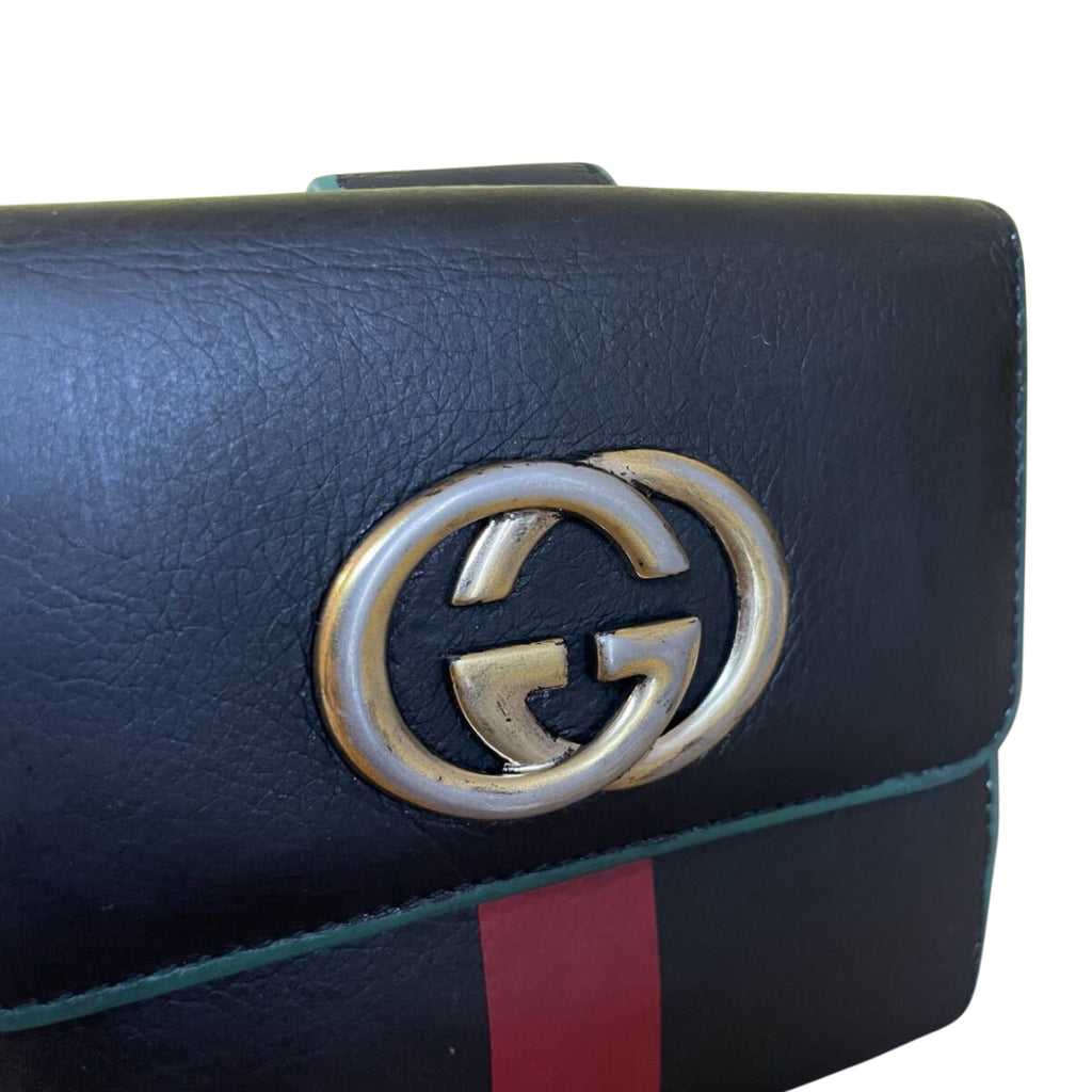 GUCCI Compact Wallet Sherri Line