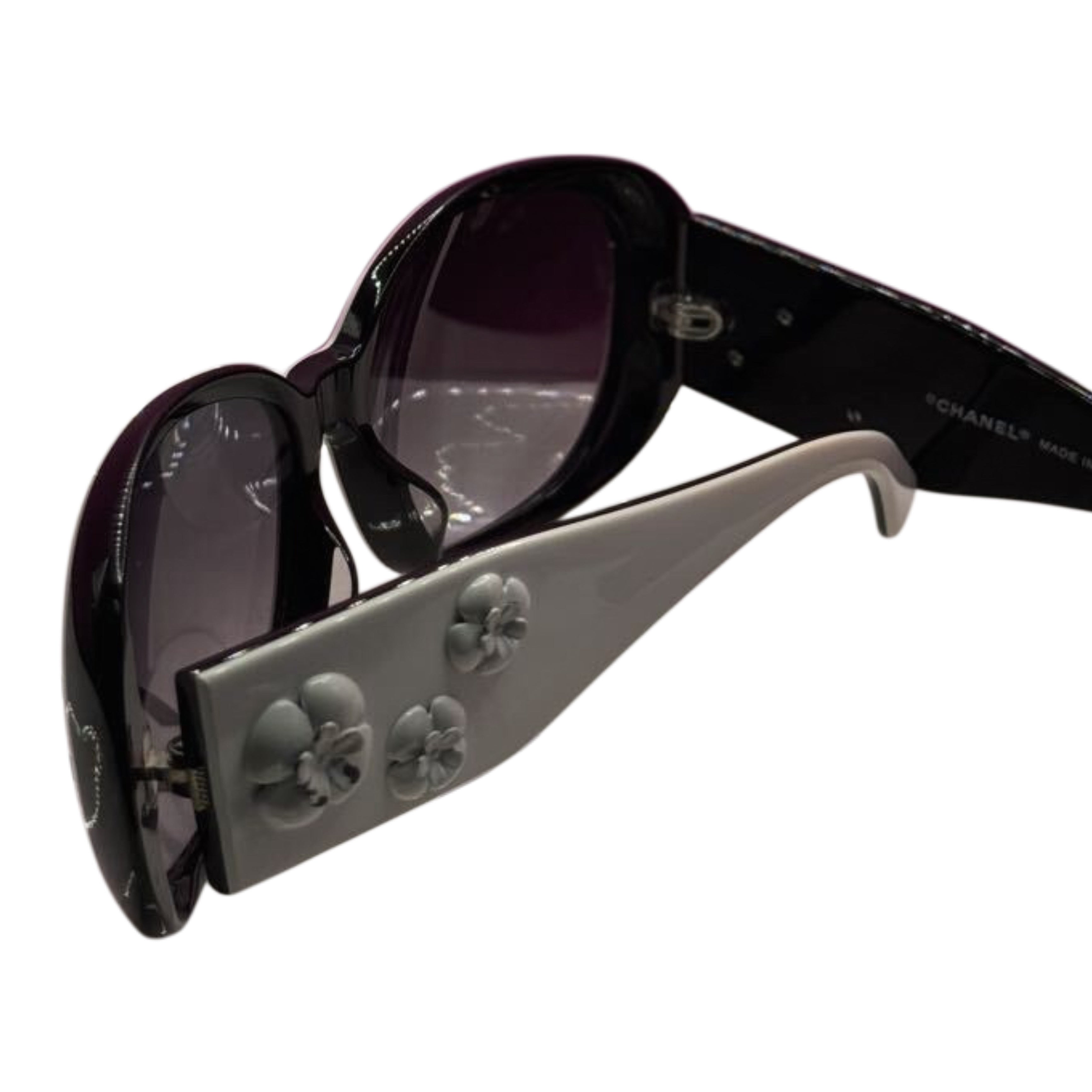 CHANEL Vintage Camellia Flower Sunglasses