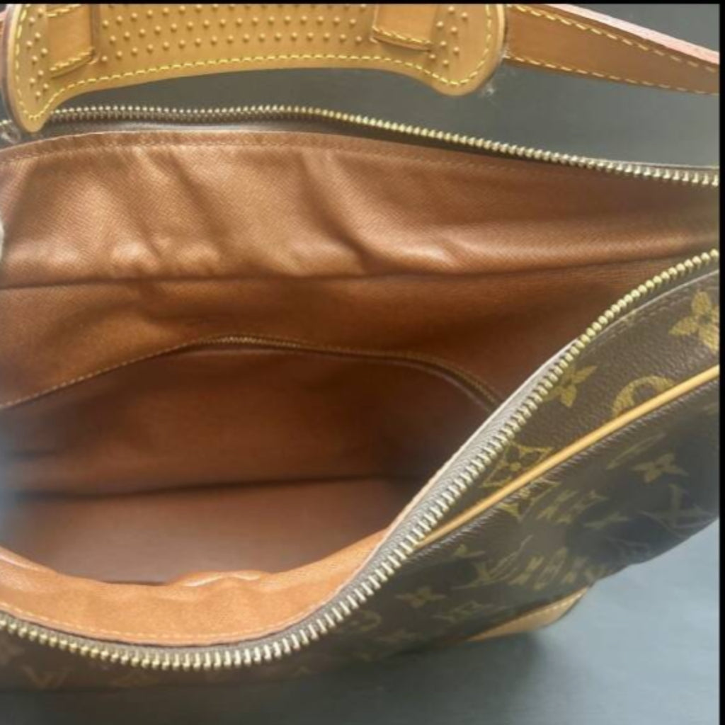 LOUIS VUITTON Monogram Boulogne 35 Shoulder Bag